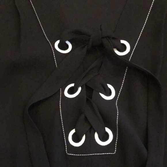 BCBG blouse - Picture 2 of 7